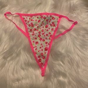 PINK Victoria’s Secret Rose Thong. Size S. NWT